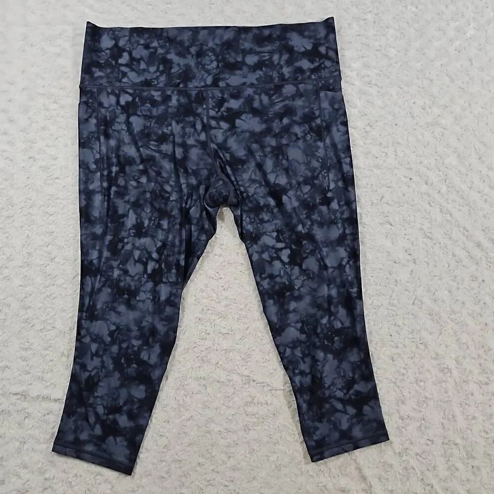 Athleta womens 3x blue tie dye salutation stash pocket II 7/8 tight Workout Gym